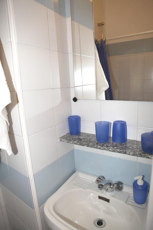 Vicolo Del Pozzo Hotel Barolo Bilik gambar